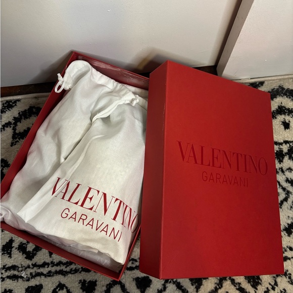 Valentino Rockstud Flatform Espadrilles, size 6 - Picture 6 of 7